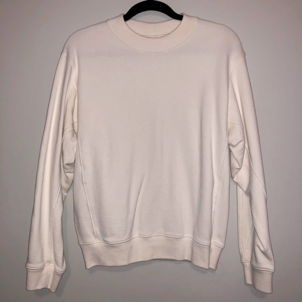 Uniqlo Cream Crewneck Sweatshirt